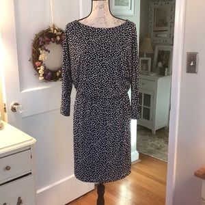 Nine West, size 6, casual dress.